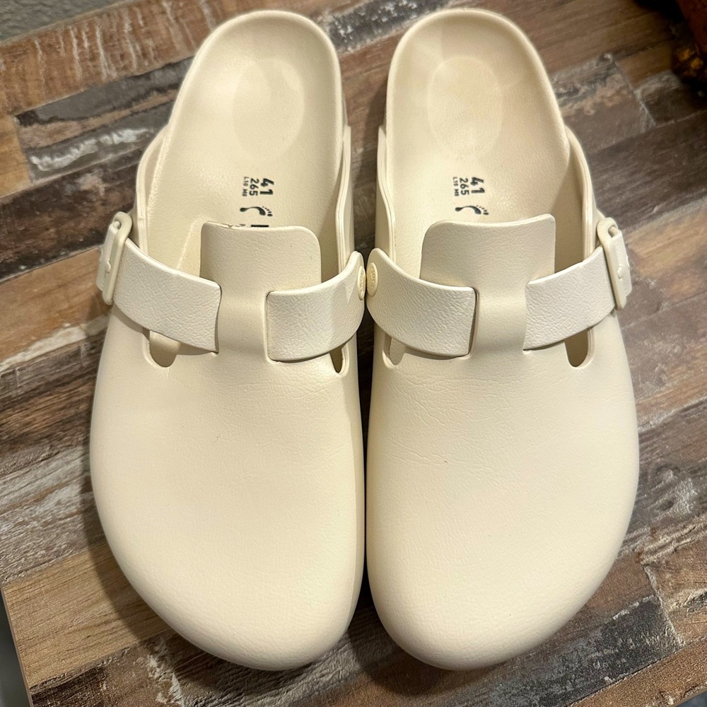 Men’s croc style Birkenstocks